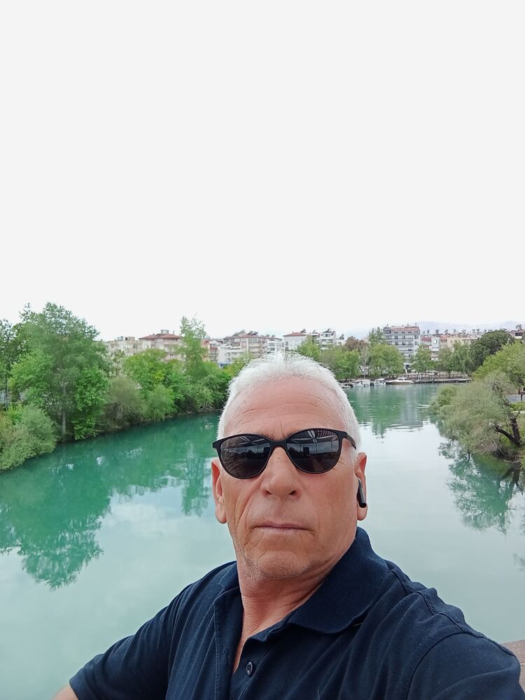  ,   Huseyin, 56 ,   ,   