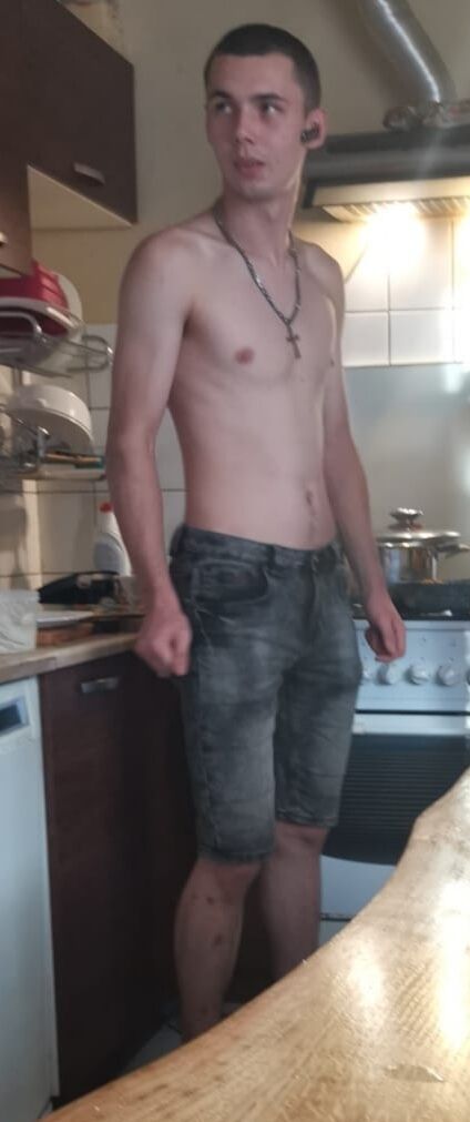  47137276  Grzesiek, 24 ,    Bielany Wroclawskie