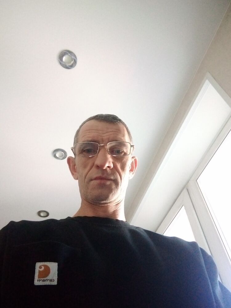  46969946  , 48 ,    