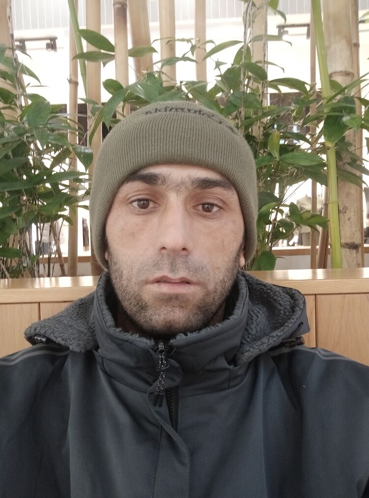  38898286  , 41 ,    
