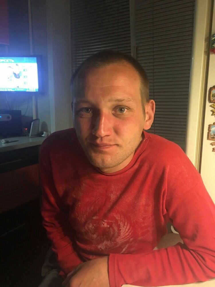  30146176  Nikolay, 41 ,    