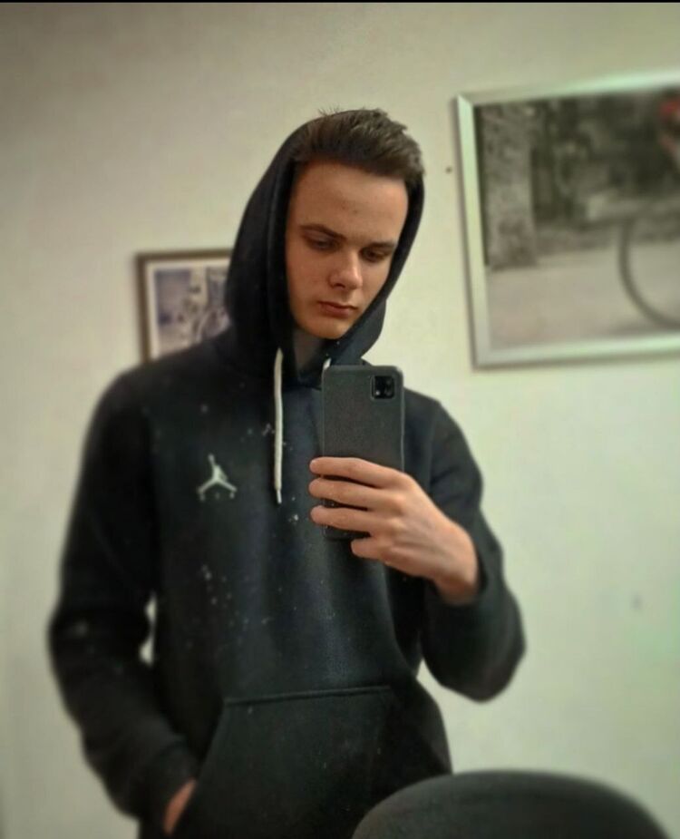  46945786  , 29 ,    