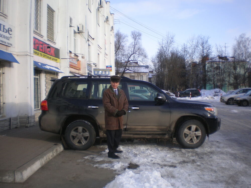  7272366  Aleksandr, 64 ,    
