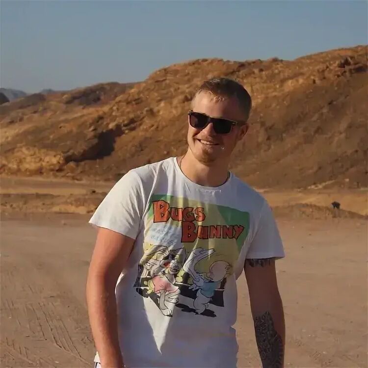 ���� 30567446 ������� Denni Fin, 33 ����, ���� ���������� � �����-����������