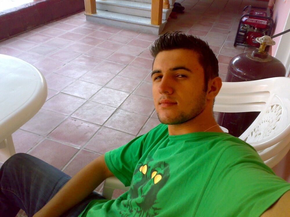  6225306  Murad, 34 ,    