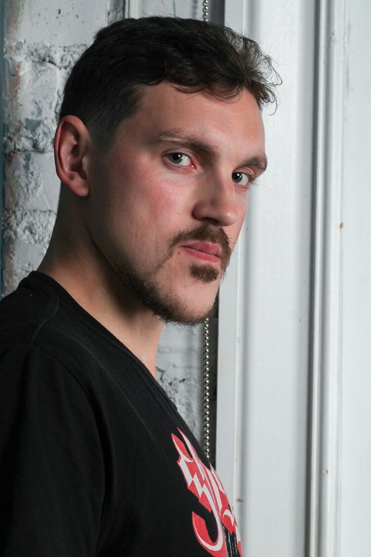 ���� 55793916 ������� ���������, 33 ����, ���� ���������� � �����-����������