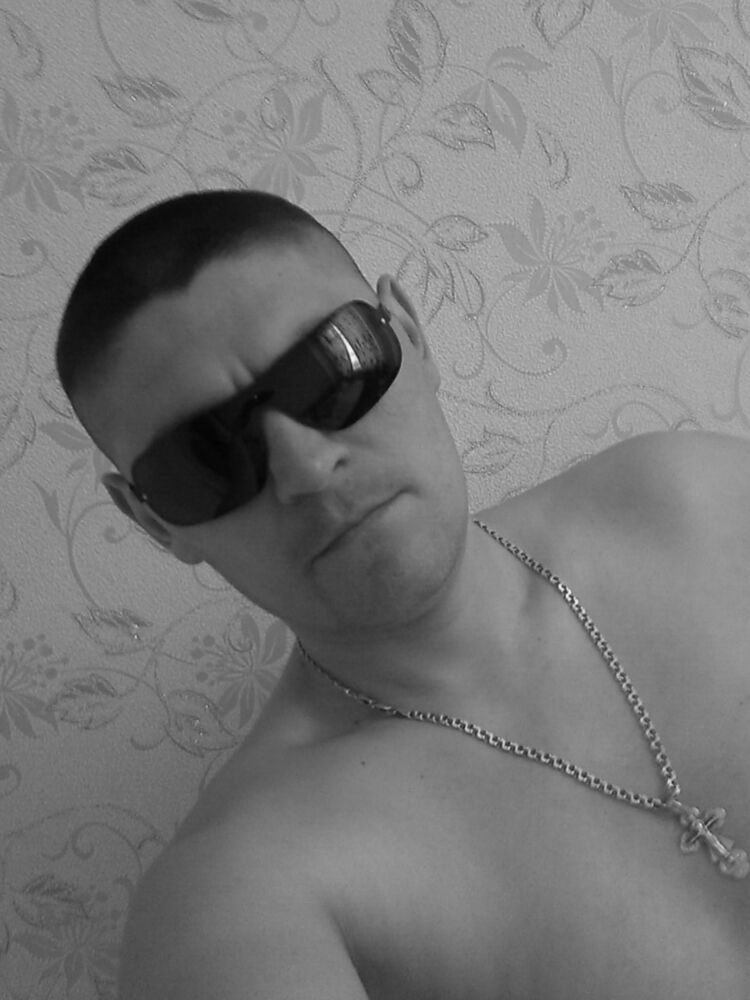  ,   Aleks, 42 ,   