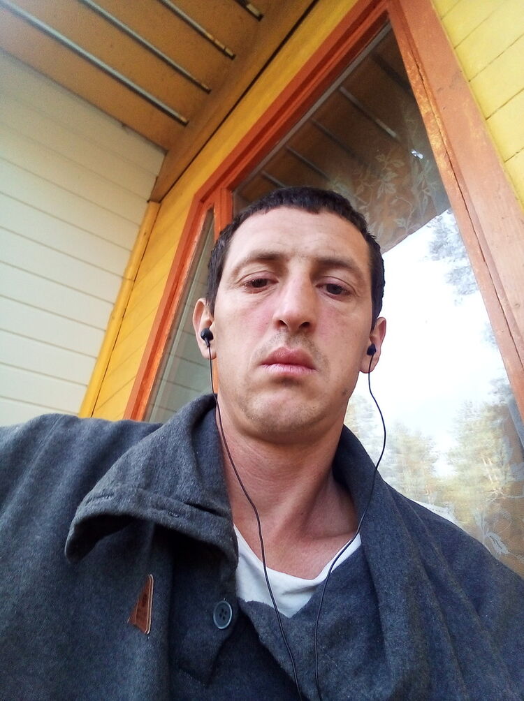  ,   Ivan, 36 ,   ,   , c 