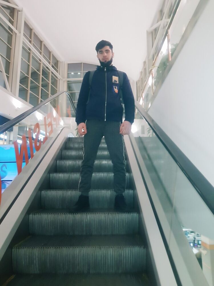  20592446  MANZARIDDIN, 29 ,    
