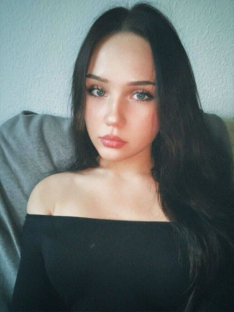  42512666  , 33 ,    