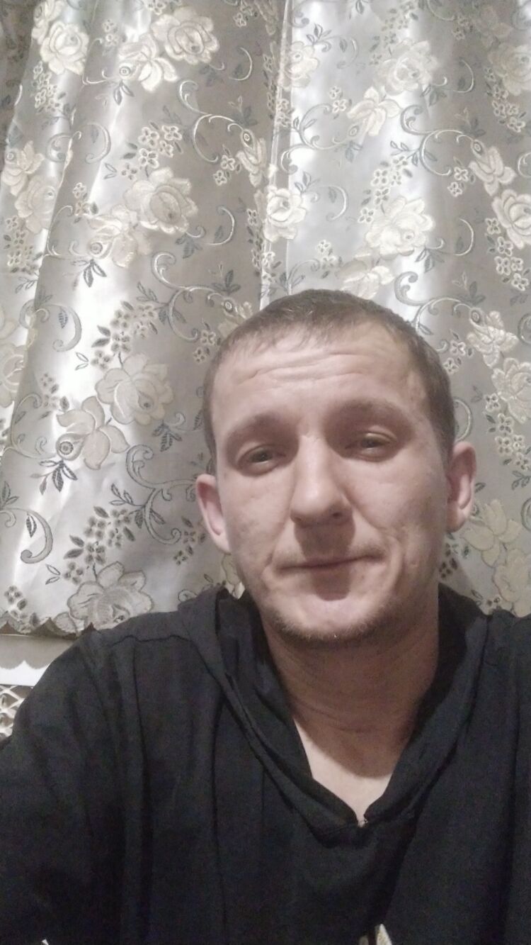  41093856  , 36 ,    