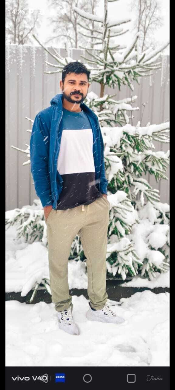  52392106  Prasad, 29 ,    