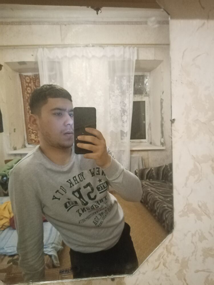  ,   Shohrux, 20 ,   ,   