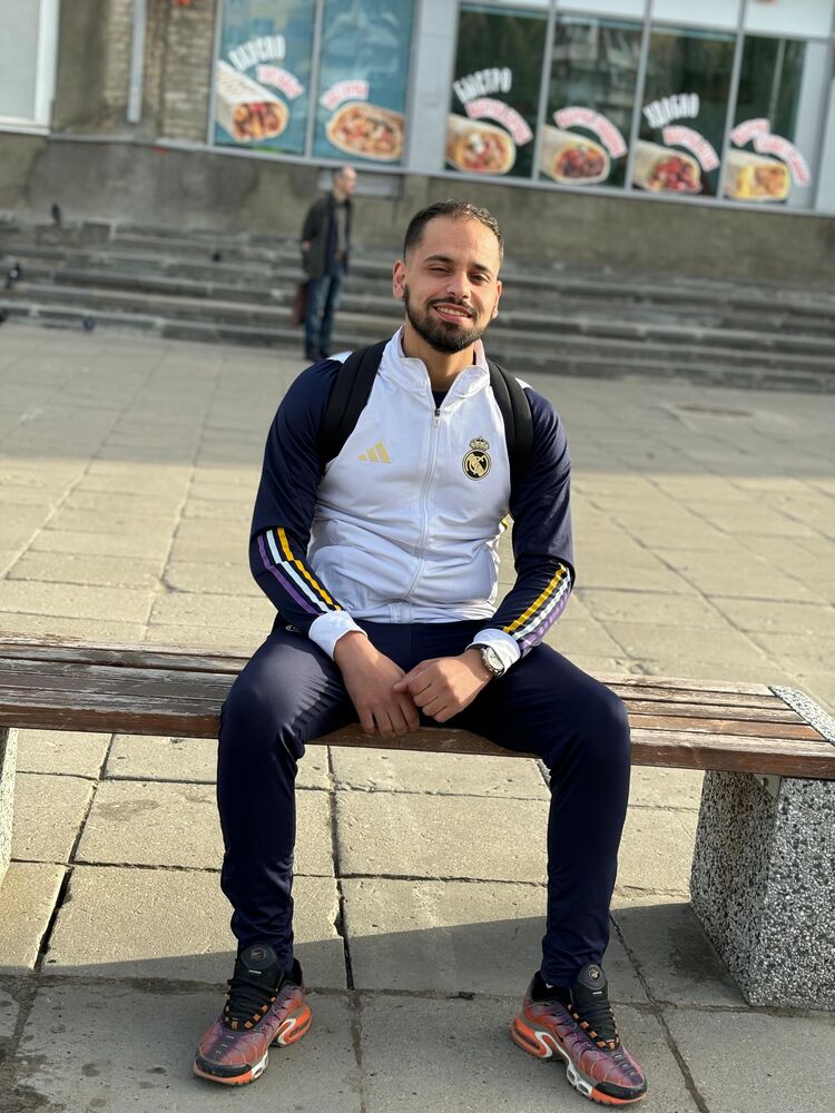 ���� 42804276 ����� Kourdache, 23 ����, ���� ���������� � ��������