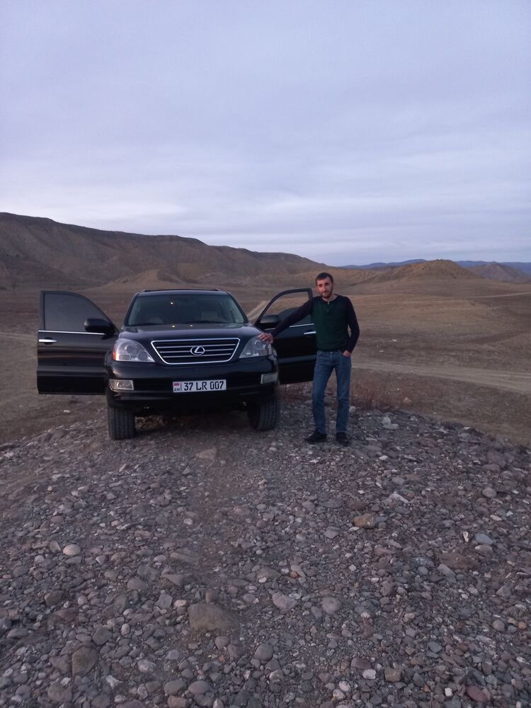  ,   Robert, 31 ,   ,   