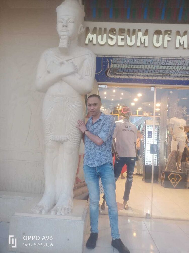  ,   Mahmoud, 44 ,   ,   