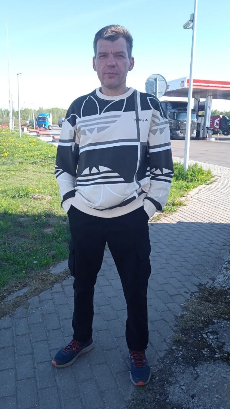  39007136  , 48 ,    