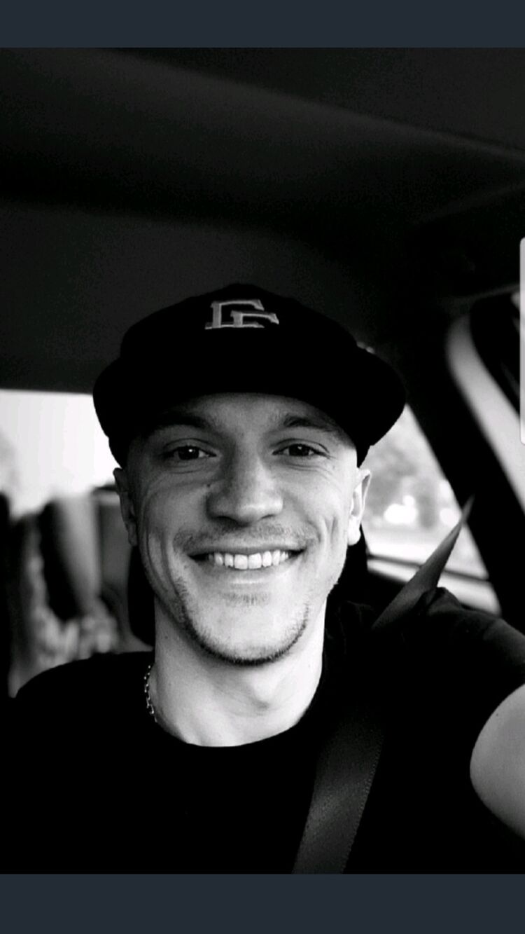 ���� 37165896 ������� �������, 36 ���, ���� ���������� � ����������