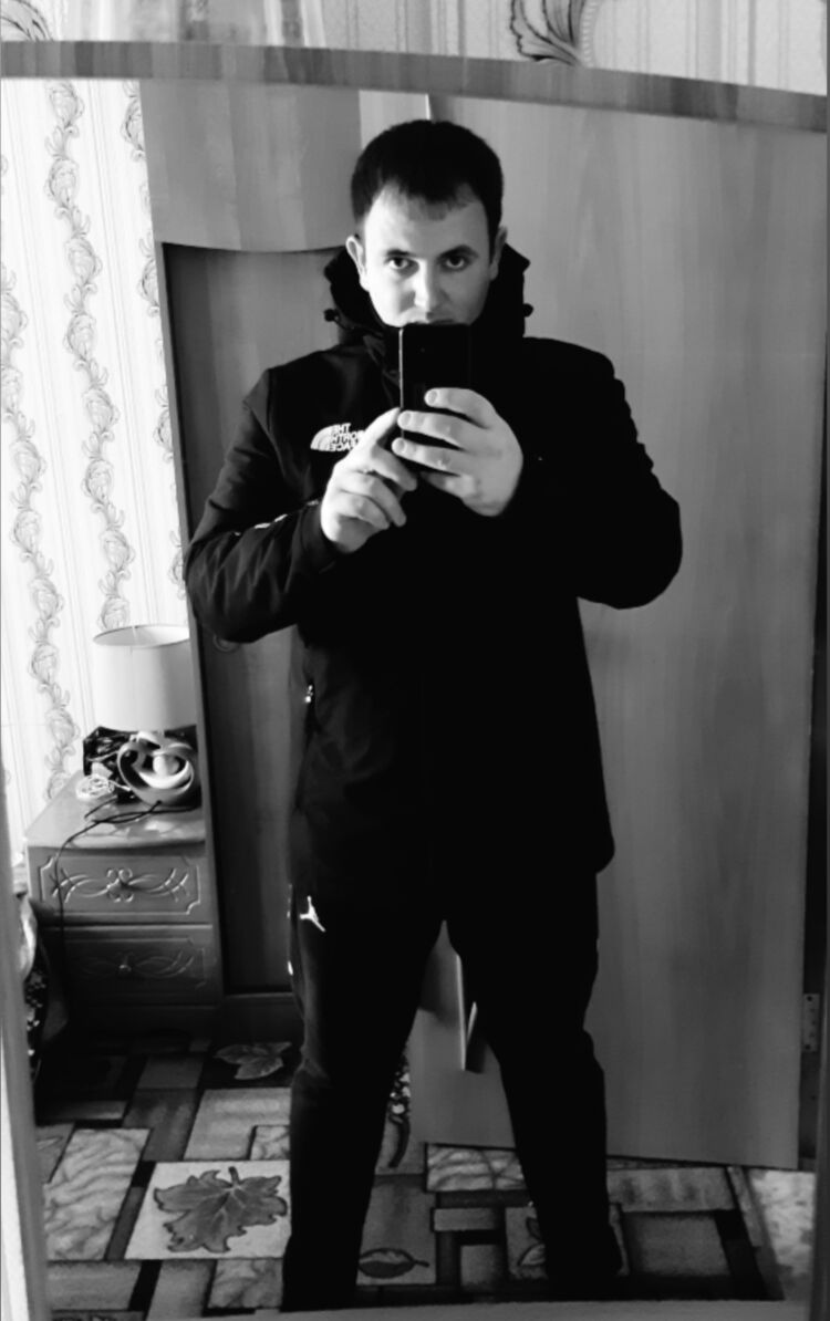  -,   Pavel, 30 ,   ,   , c , 