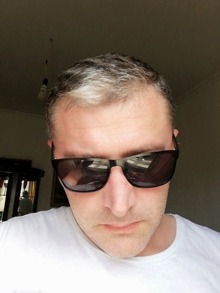  ,   Koba, 41 ,   ,   , c 