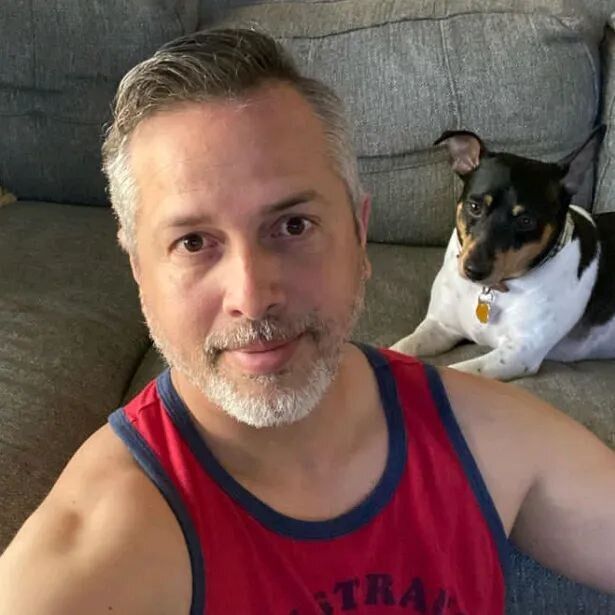  52896796  Henry, 55 ,    