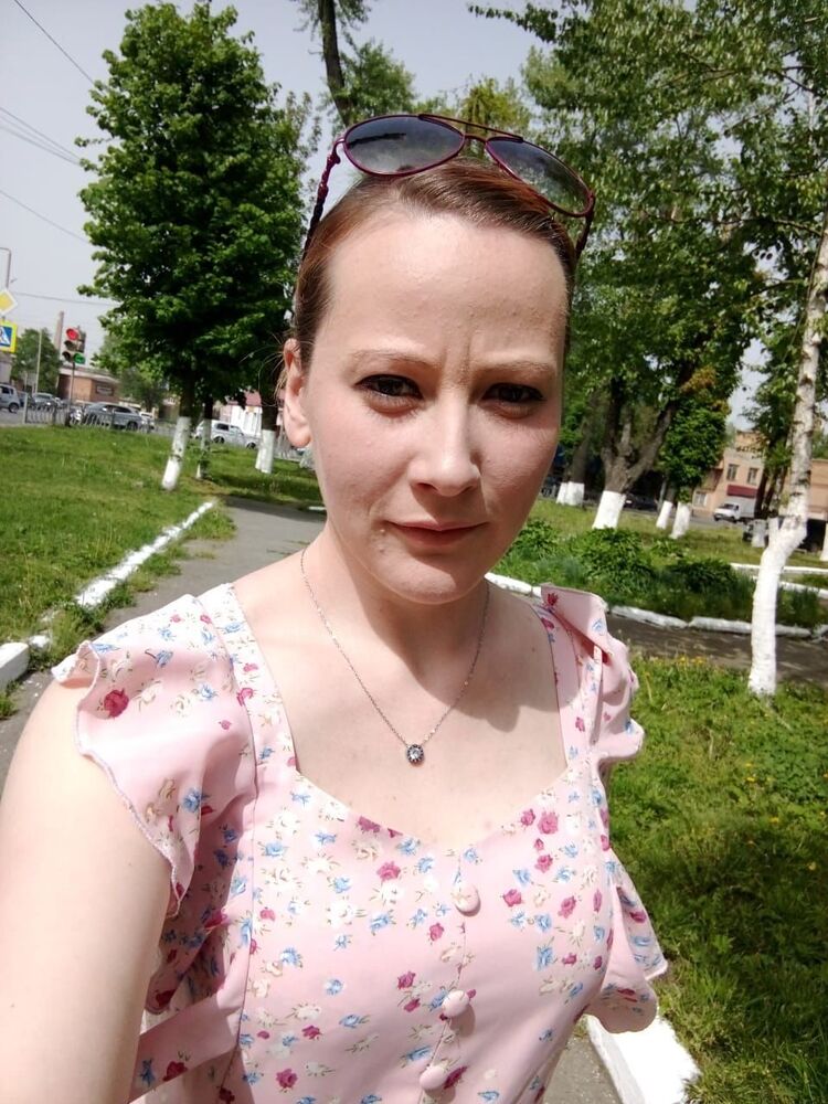  44887646  , 25 ,    