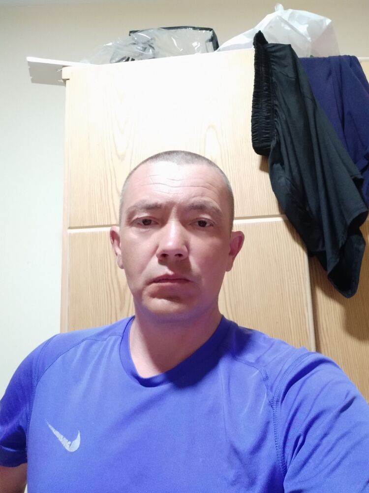  42920196  , 45 ,    