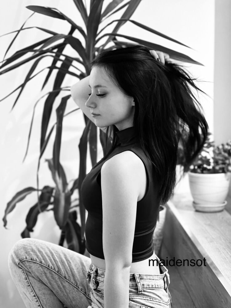  38044206  , 21 ,    -