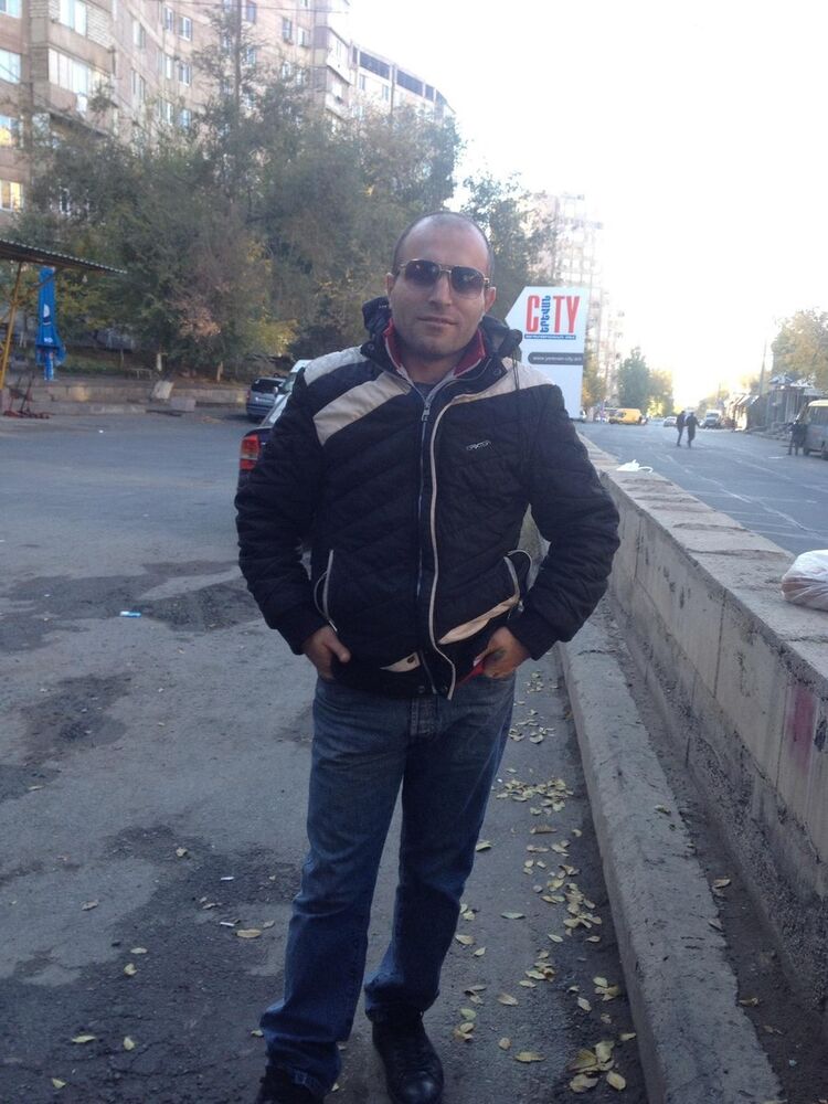  ,   Xachik, 42 ,   ,   , c 