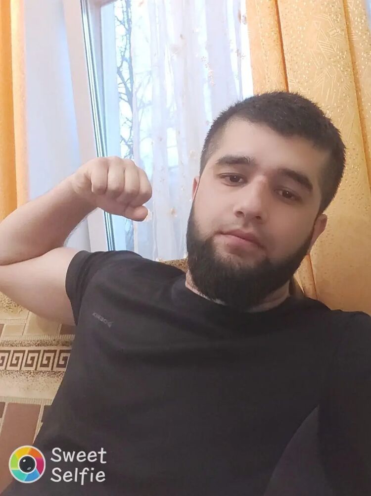  32665836  Safarov, 25 ,    