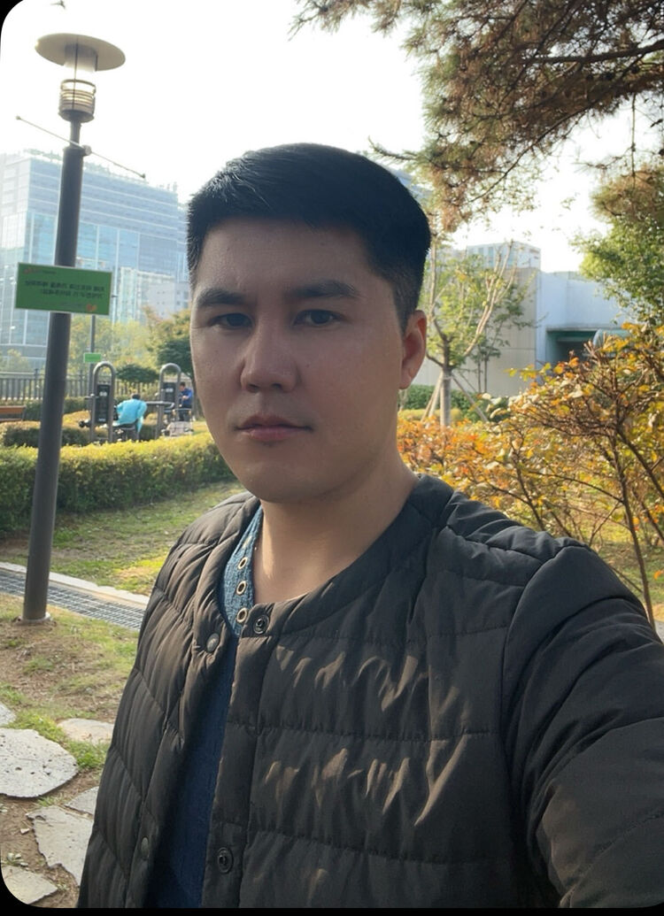  39688306  Han, 37 ,    