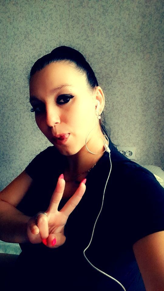  37571706  , 33 ,    