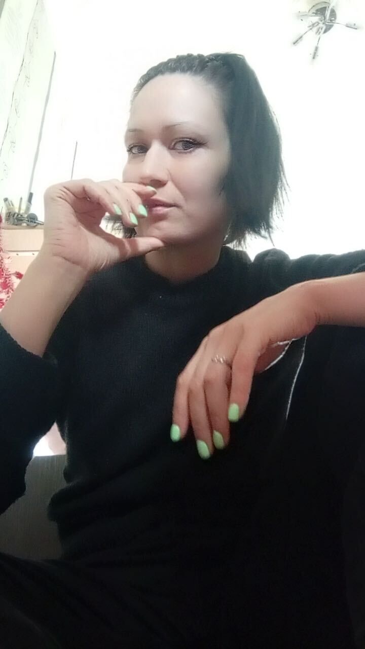 43291756  Anna, 40 ,    