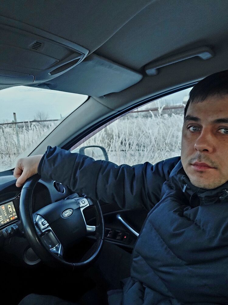  ,   Almaz, 37 ,   ,   