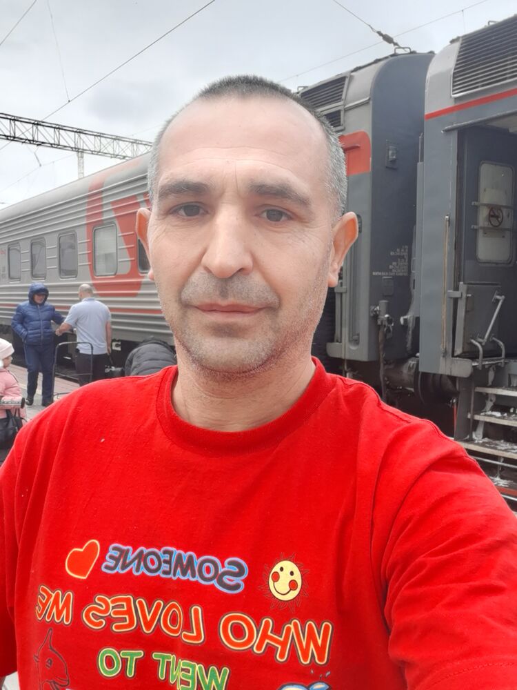  49575576  , 44 ,    