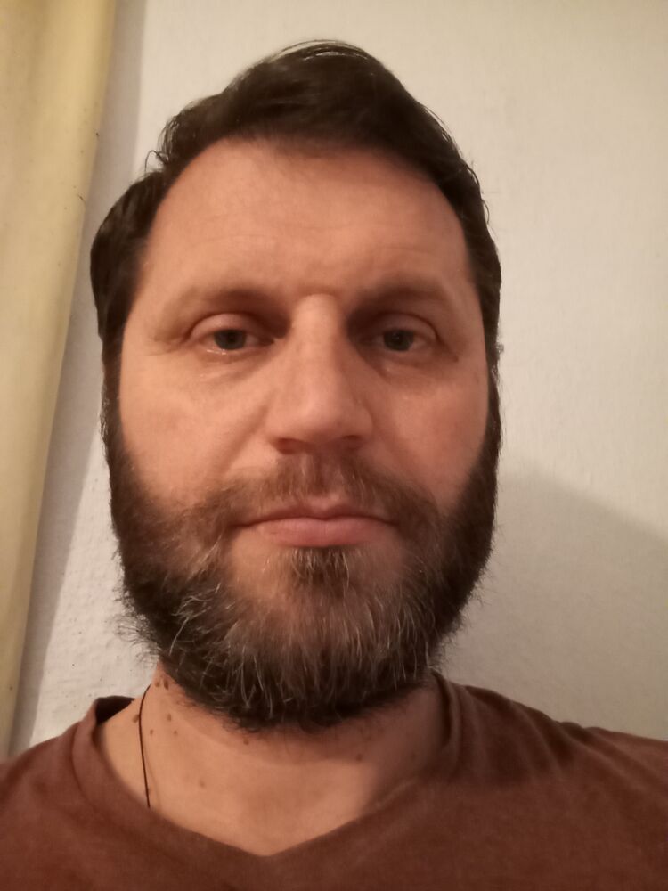  ,   Igor, 45 ,   ,   