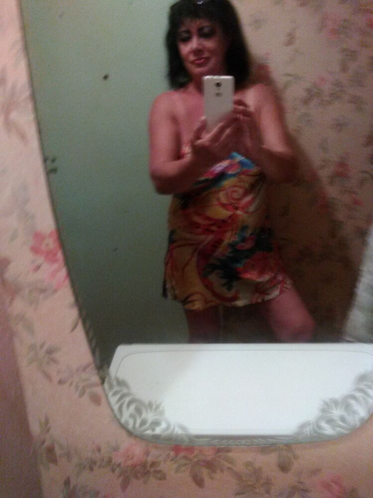  ,   Elena, 46 ,   ,   , c 