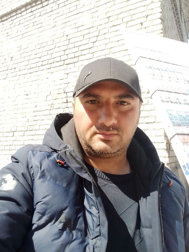  -,   Emin, 41 ,   ,   