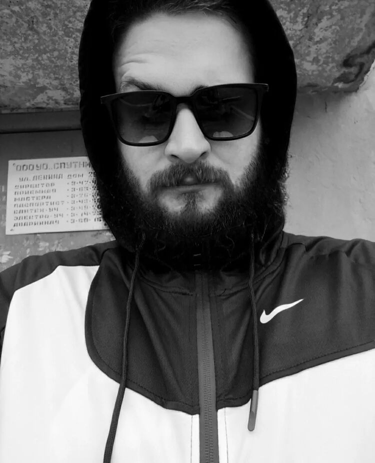  45928496  Dmitry, 25 ,    