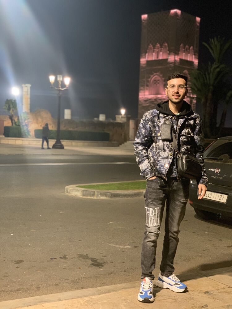  ,   Ismail, 25 ,   ,   