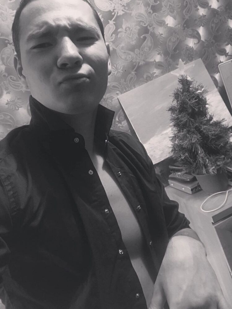  33217736  Lorak, 22 ,    