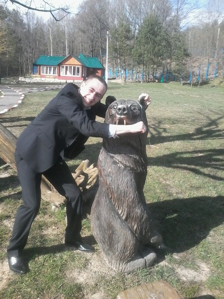  9027836  Kirill, 37 ,    