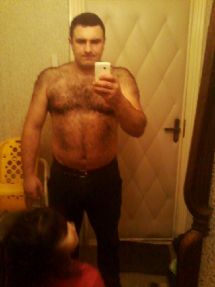  7112046  NAREK, 44 ,    