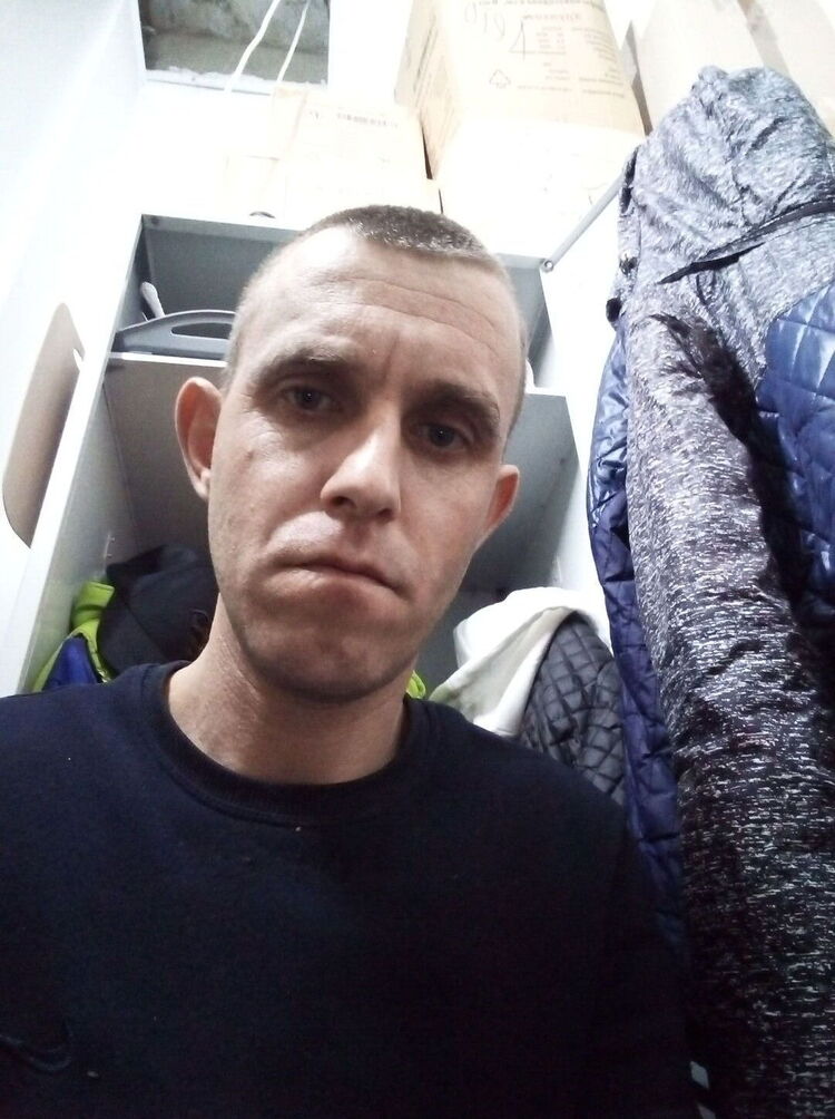  41927386  , 40 ,    