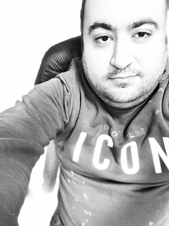  21539626  Kamran, 35 ,    