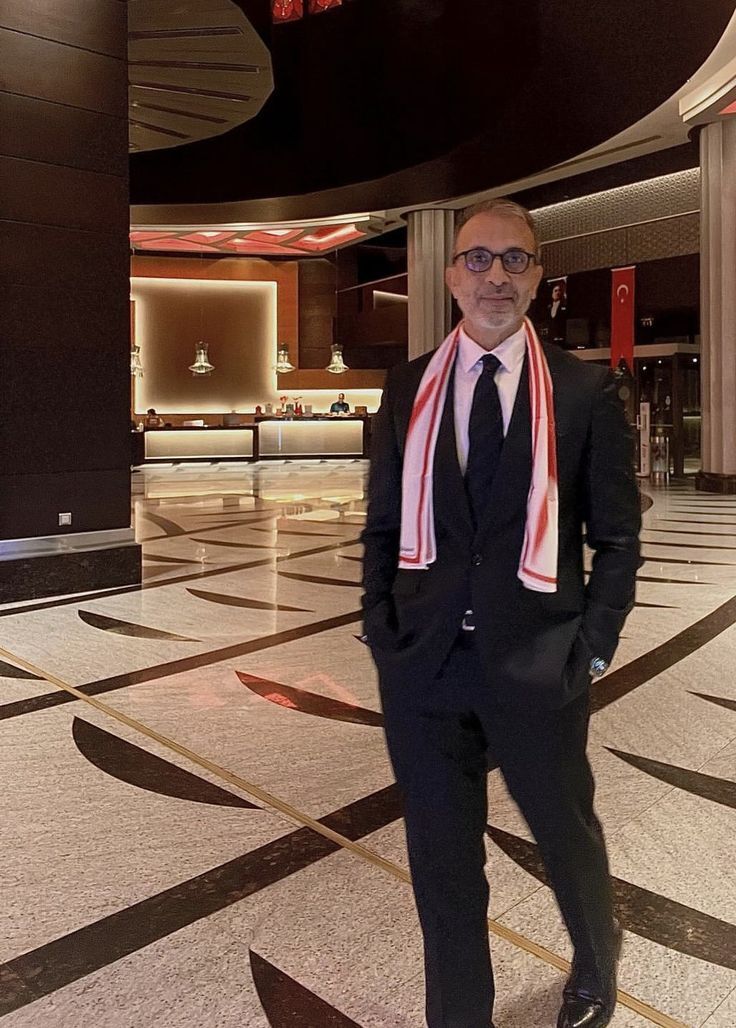  51254356  James levi, 59 ,    Abbots Langley