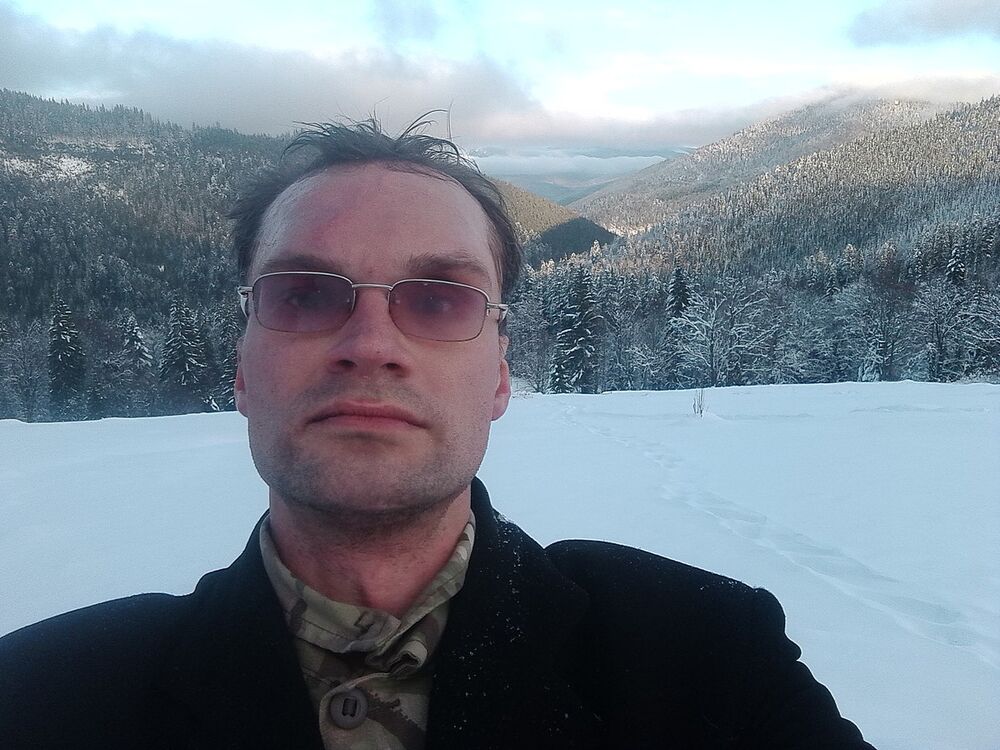  ,   Slava, 44 ,   