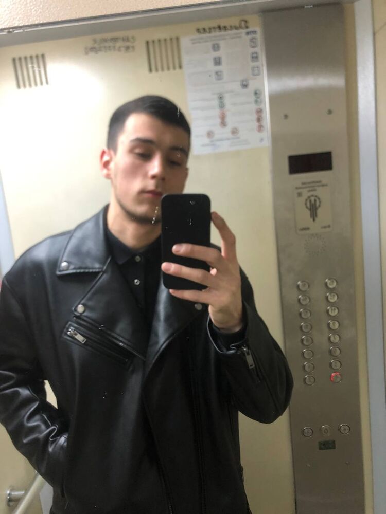 ,   Azat, 24 ,   ,   