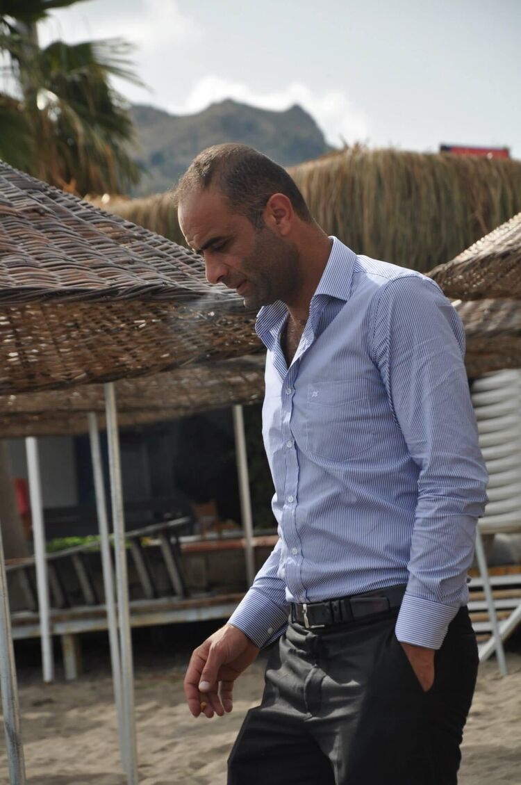  33428466  Dursun, 42 ,    Bodrum