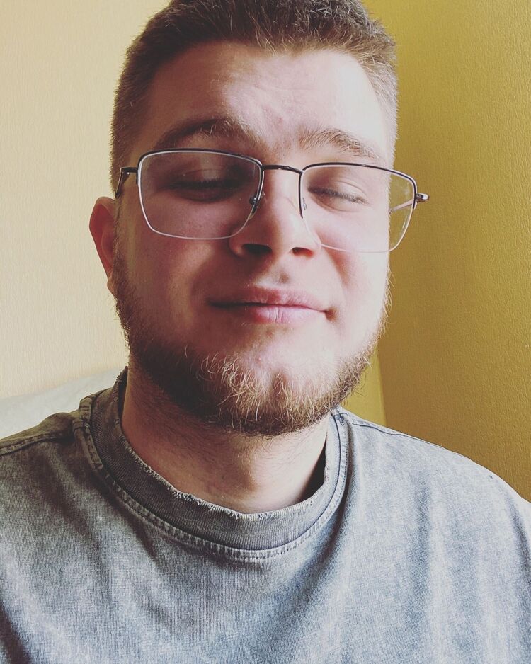  ,   Evgenii, 29 ,   ,   , c 